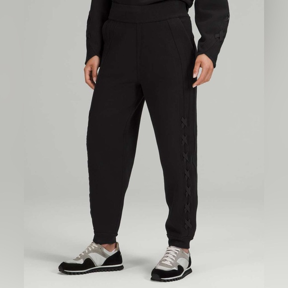 Lululemon Braided Detail High Rise Black Jogger - Picture 1 of 9